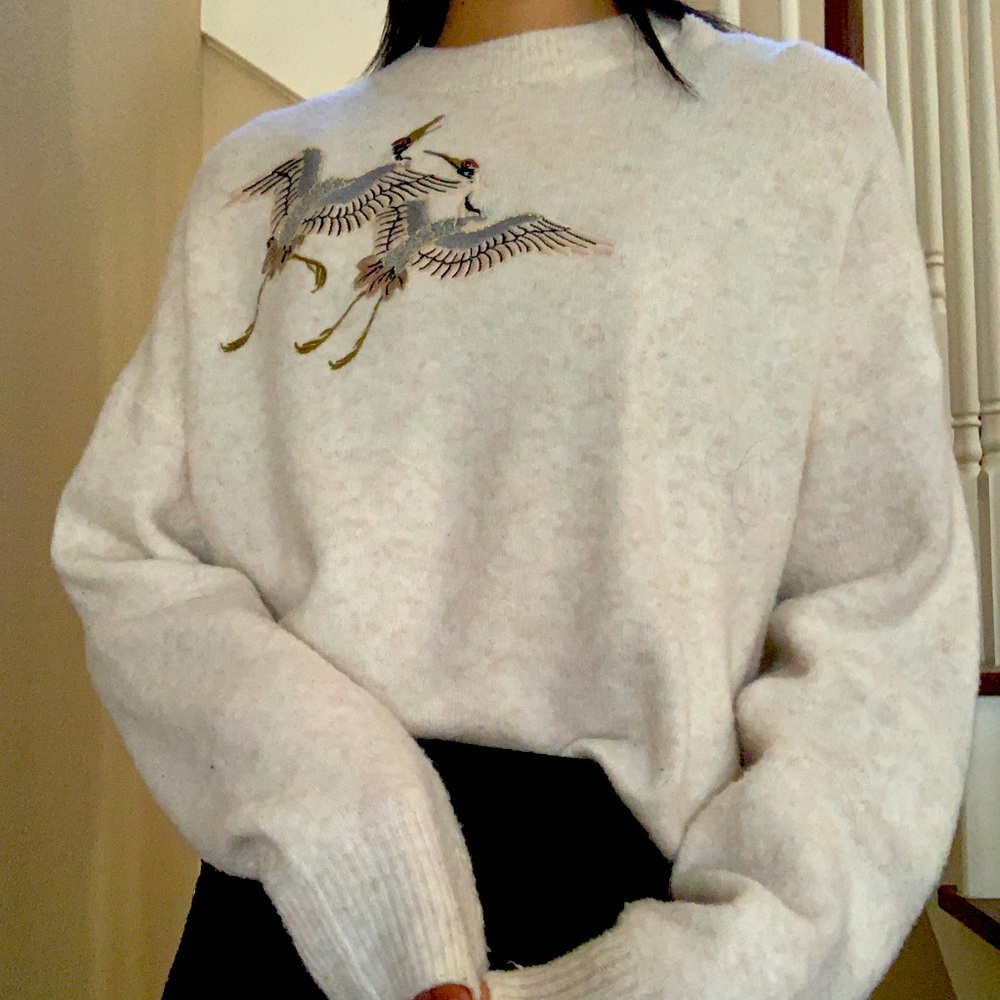 White crane embroidery H&M sweater